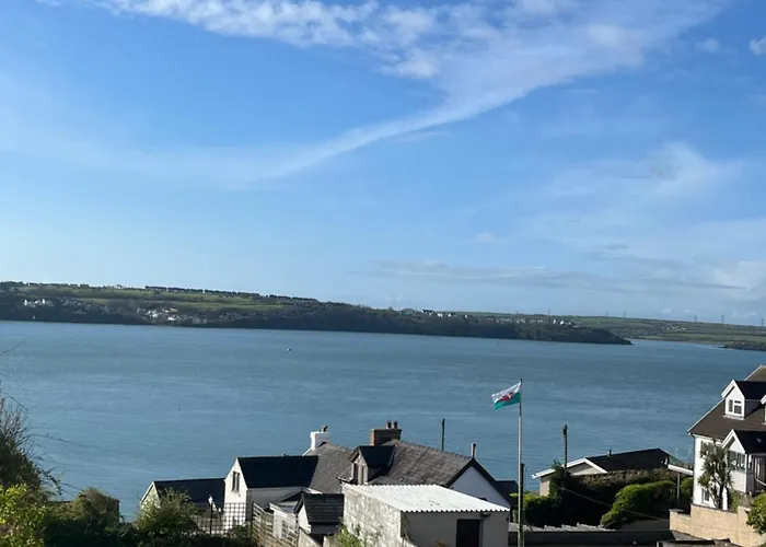 Ty Mary Llanstadwell Milford Haven Pembrokeshire